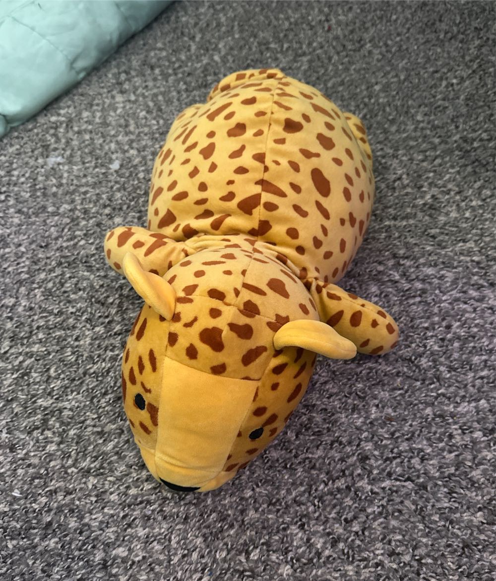 Weighted Cheetah Benjamin (target)  plush collectible [Barcode 191908455648] - Main Image 2