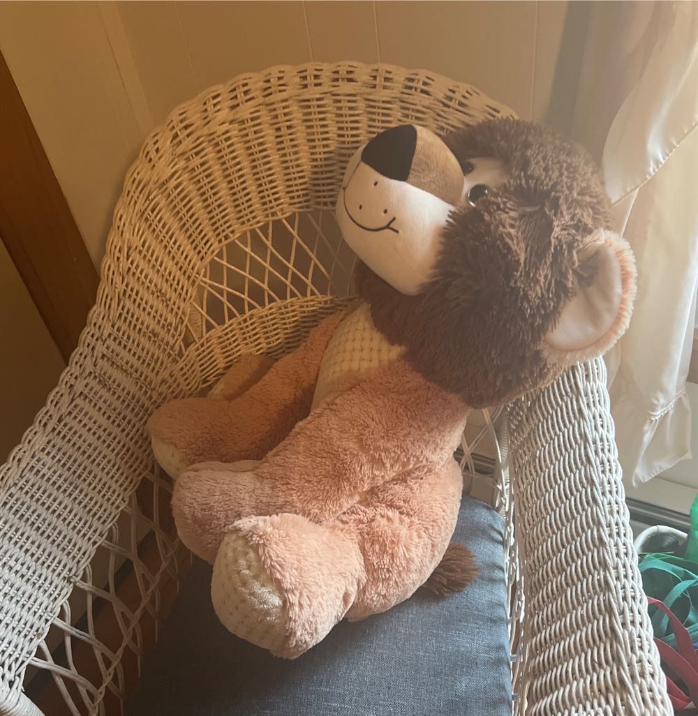 Howie  plush collectible - Main Image 3