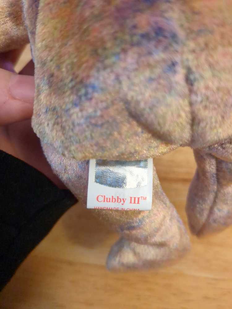 Clubby III The Bear  plush collectible - Main Image 2