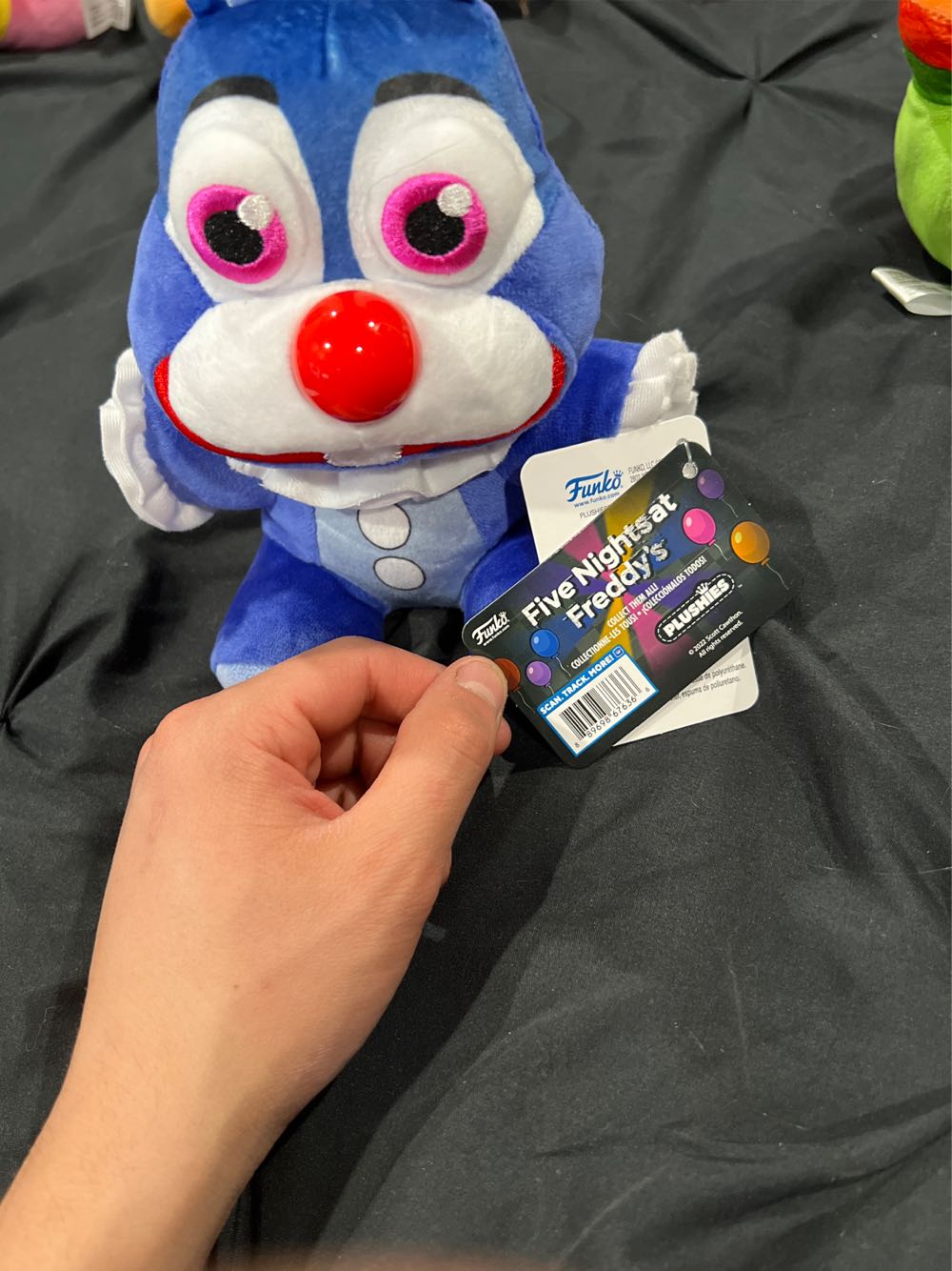 Circus Bonnie  (United States) plush collectible [Barcode 889698676366] - Main Image 3