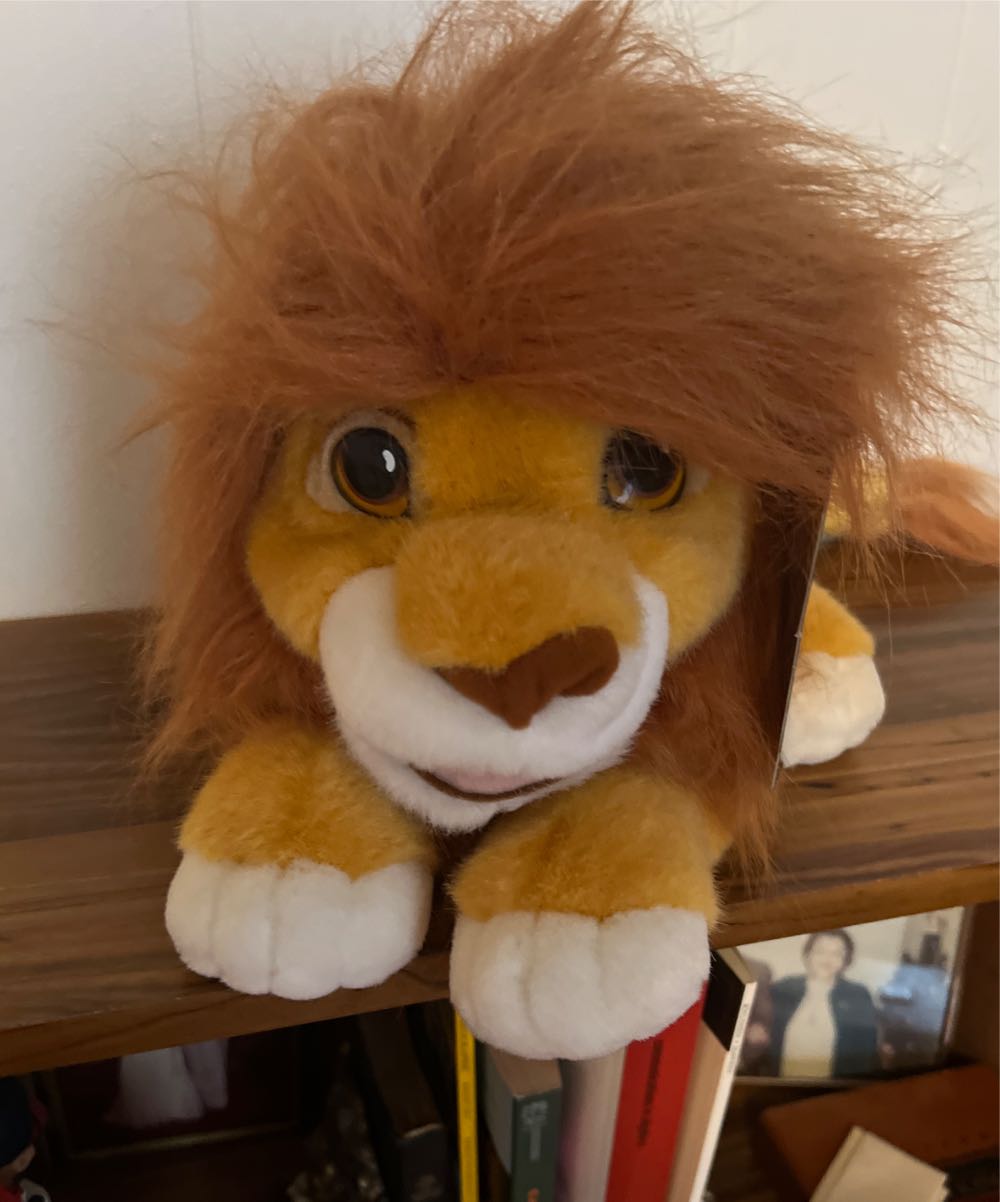Lion King Make Me Roar  plush collectible - Main Image 2