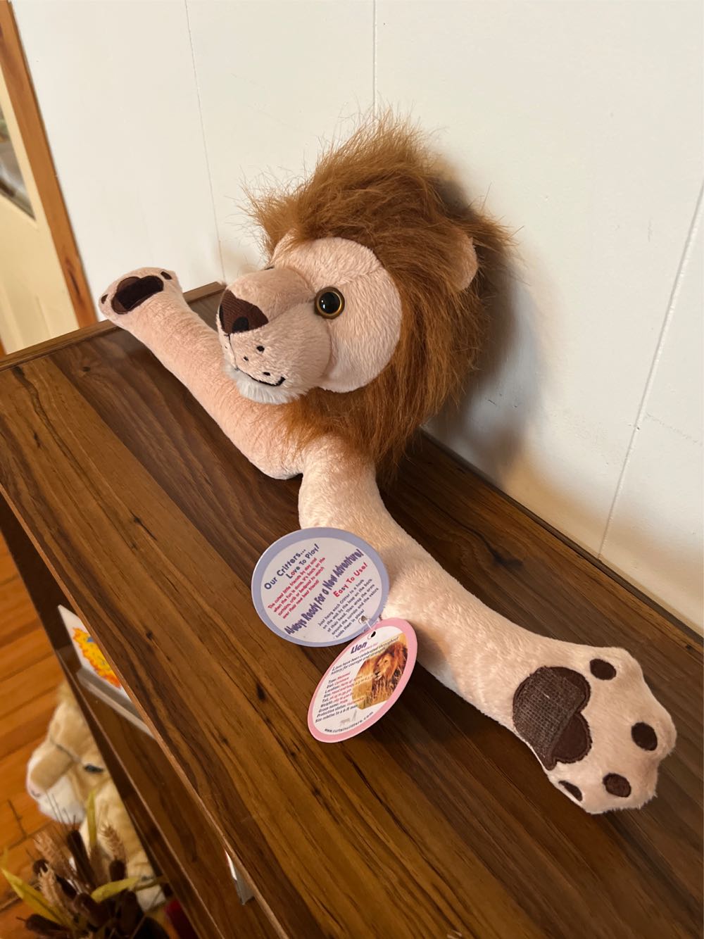 Curtain Critters Lion  plush collectible - Main Image 3