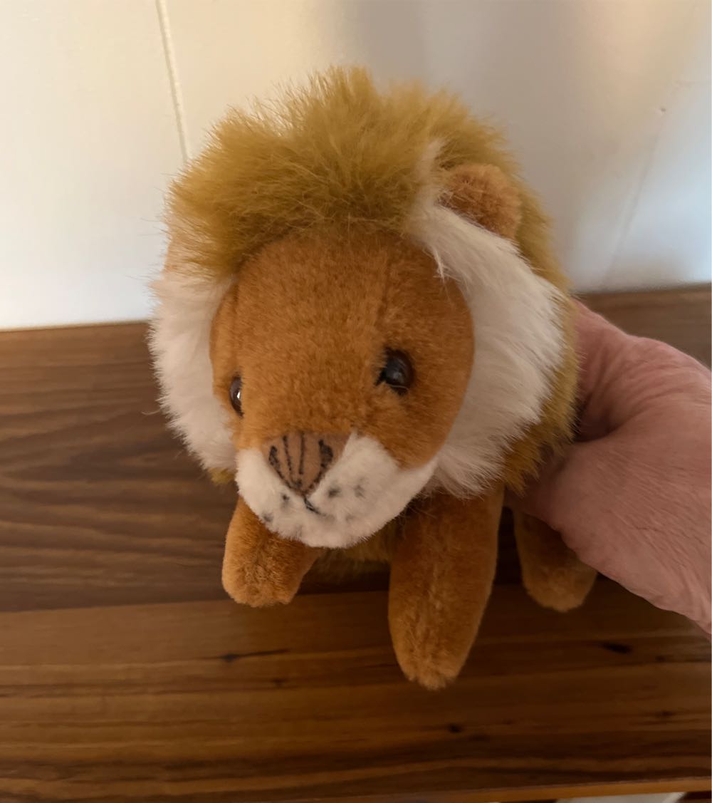 MAD LION  plush collectible - Main Image 4