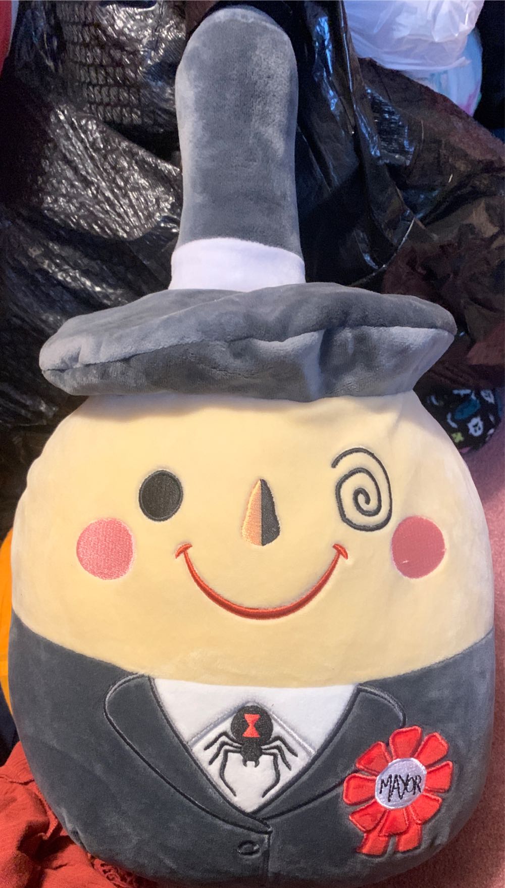 Mayor  plush collectible [Barcode 734689237388] - Main Image 2