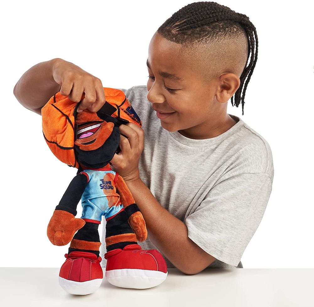 Space Jam Lebron James  plush collectible - Main Image 3