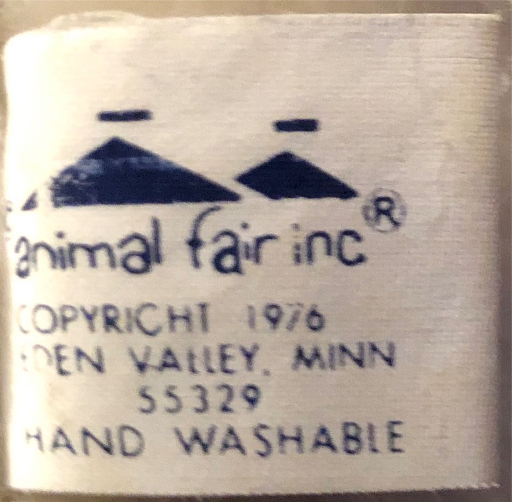 Animal Fair Bassett Hound  plush collectible - Main Image 4