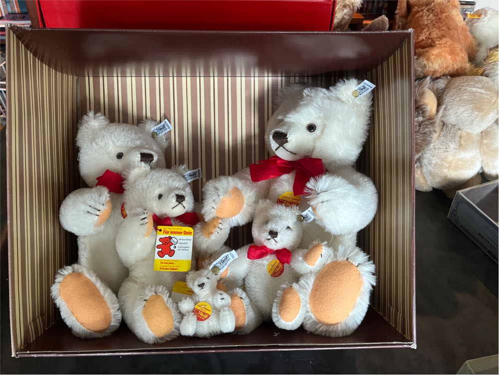 TY Beanie Babie Steg