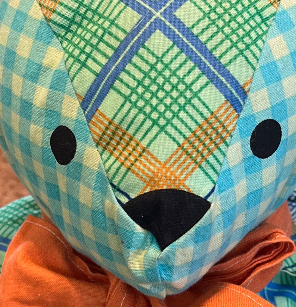 Aimee (Closed Eyes) - Clip