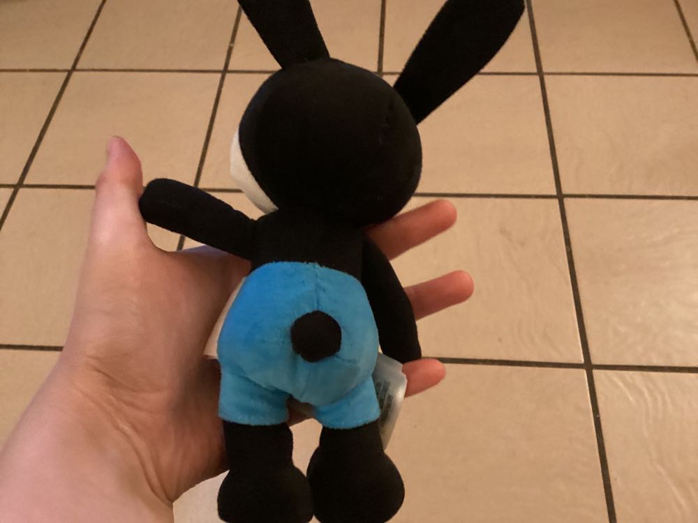 Oswald The Lucky Rabbit nuimos  (United States) plush collectible - Main Image 3