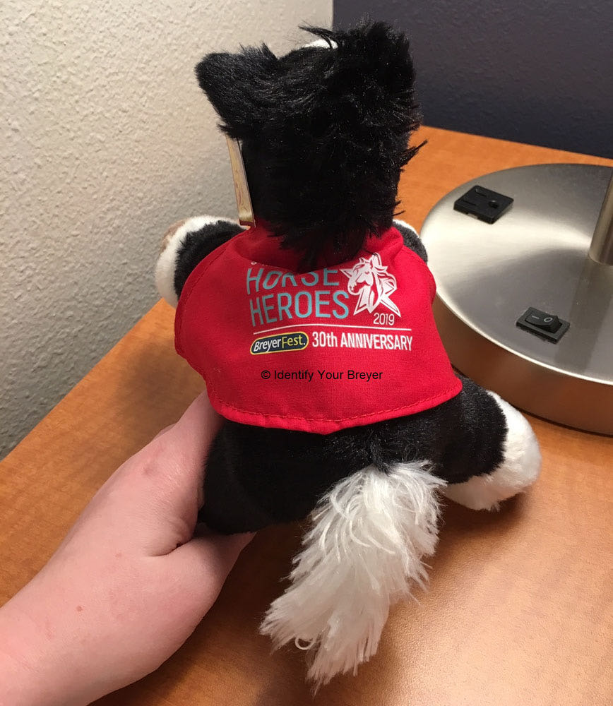 Breyerfest 2019: Officer Oliver (702/1000)  (United States) plush collectible - Main Image 2