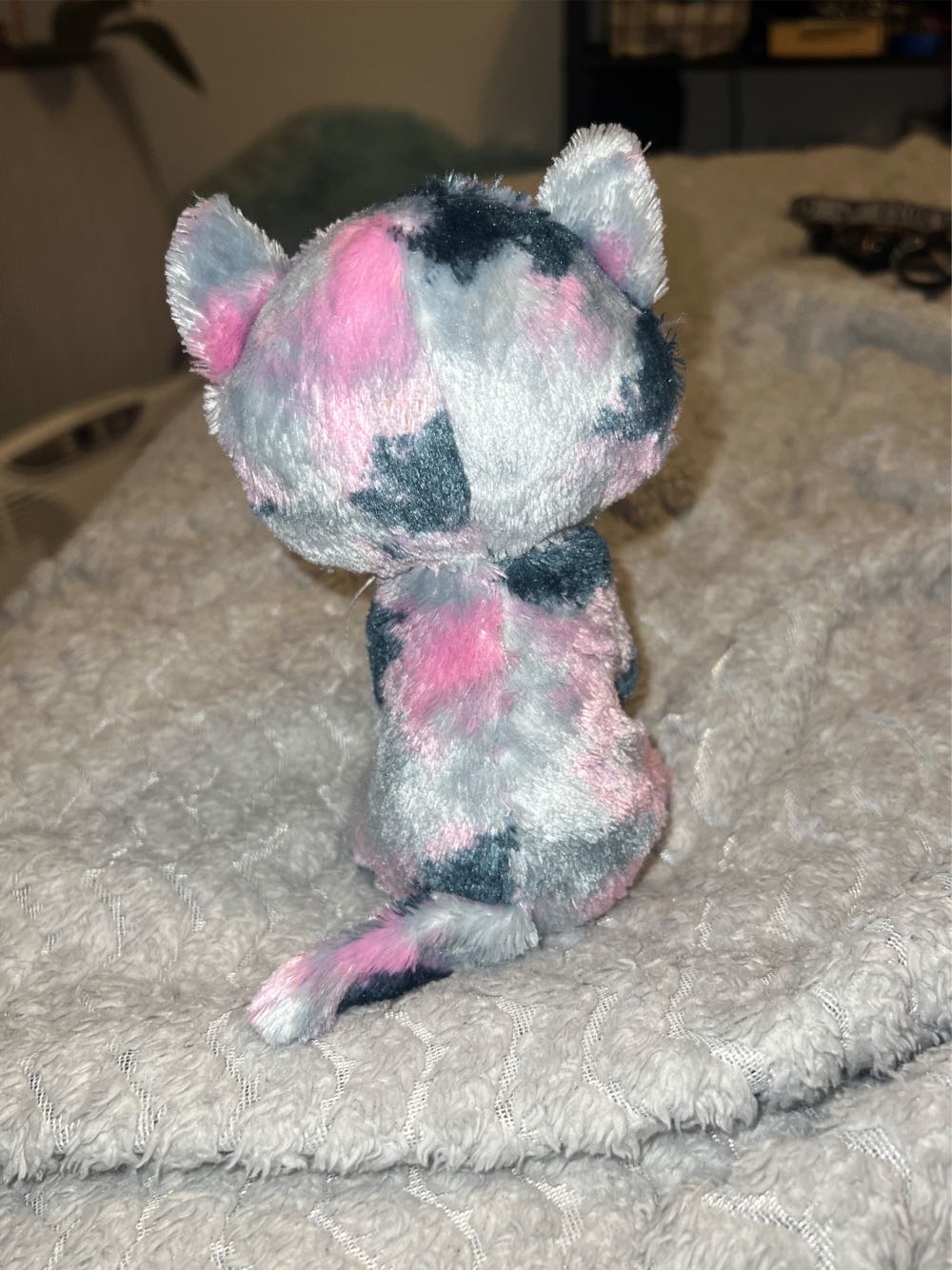 Lindi  plush collectible - Main Image 2