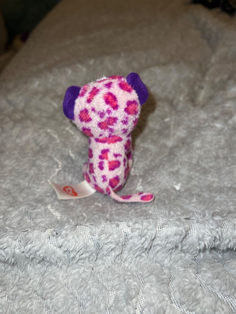 Glamour (Clip/Broken)  plush collectible - Main Image 2