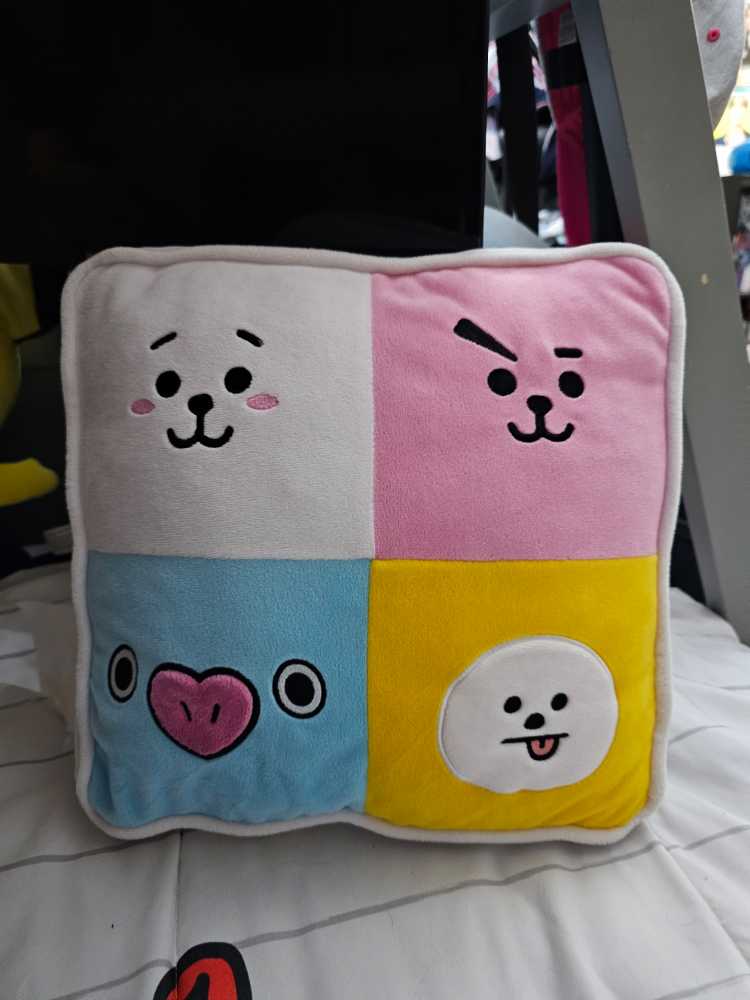 Squishmallow 3.5” Soft Pink Clip Bnwt Sea Life Squishmallows Bertwin The Free Maggie Stingray Teal Spotted Back Simon Sloth Nwt Bearded Dragon On New