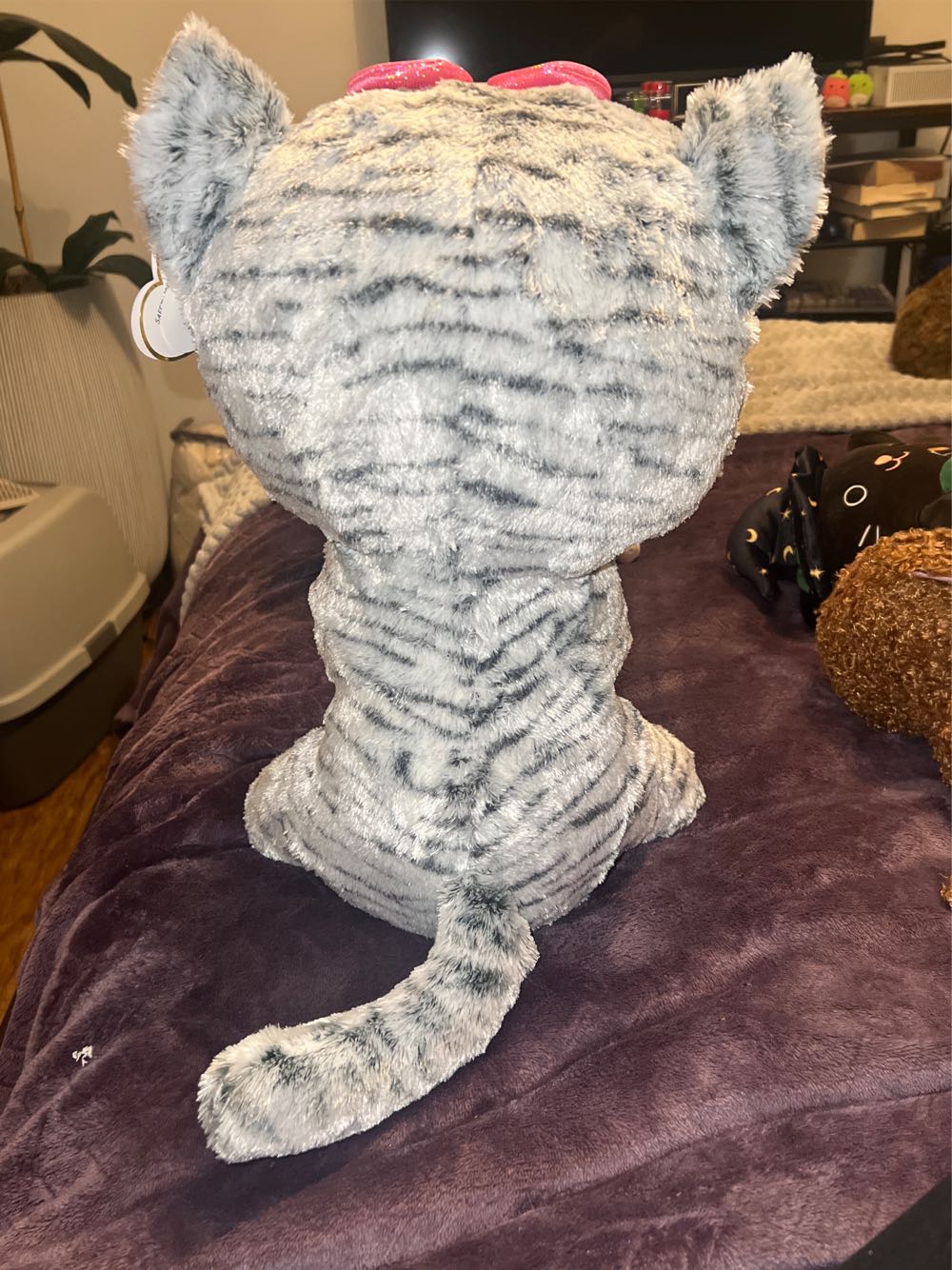 Kiki (Large)  plush collectible - Main Image 2