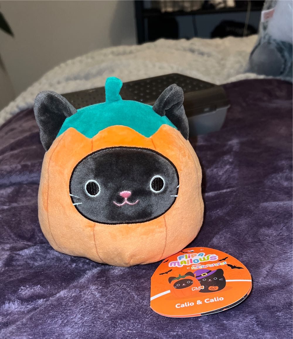 Calio & Calio (Flipamallows)  plush collectible - Main Image 2