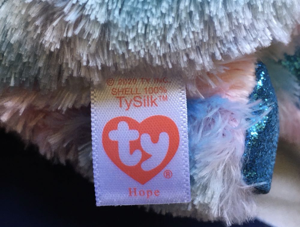 Hope the Pastel Bear Beanie Boo United Ways Worldwide’s COVID-19 Fund  (Australia) plush collectible [Barcode 008421362455] - Main Image 3