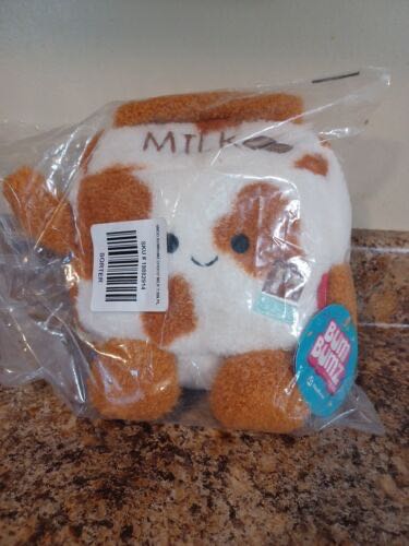 Charlie Chocolate Milk  (United States) plush collectible [Barcode 19882912] - Main Image 2