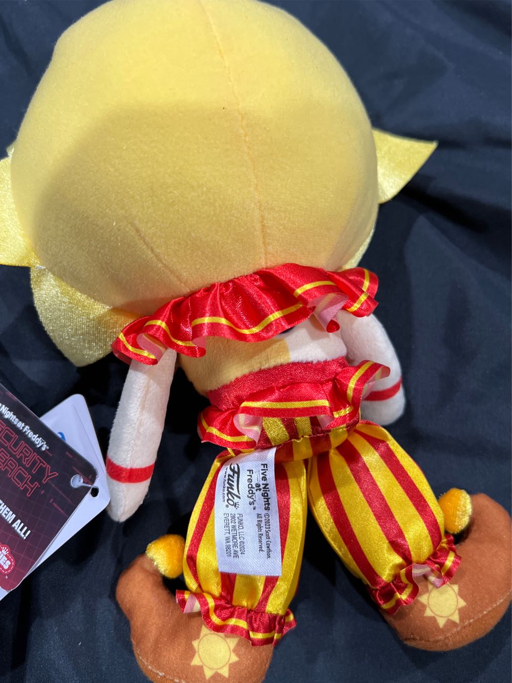 6 Funko Pop! Plush: Five Nights At Freddy’s Security Breach Sun  (United States) plush collectible [Barcode 889698708173] - Main Image 4
