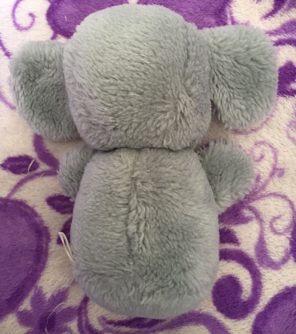 Elephant  (Australia) plush collectible - Main Image 2