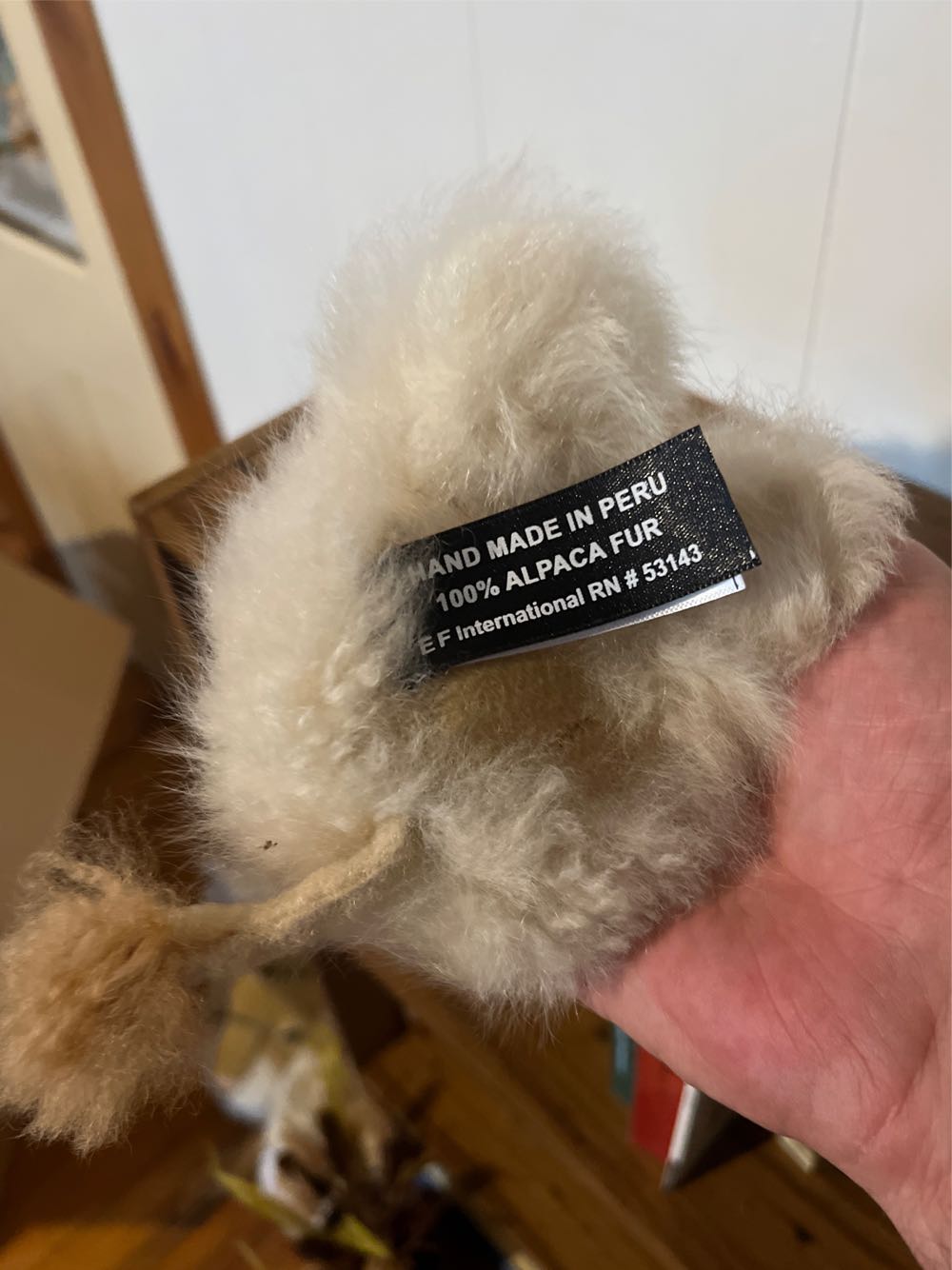 Alpaca 2  plush collectible - Main Image 3