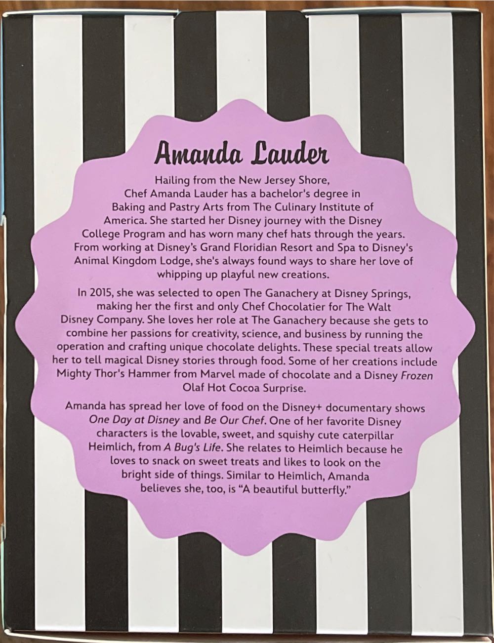 Disney Munchlings Chocolate Piñata Heimlick  plush collectible [Barcode 400959823512] - Main Image 3