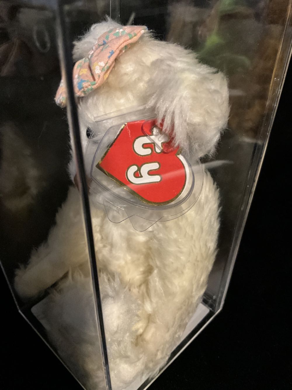 Nola UK Version  (United States) plush collectible - Main Image 2