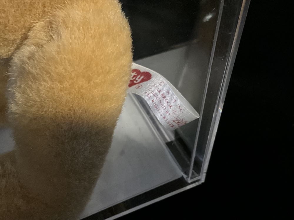 Henry Gold  (United States) plush collectible - Main Image 3