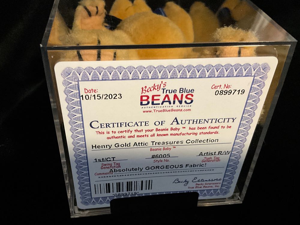 Henry Gold  (United States) plush collectible - Main Image 4