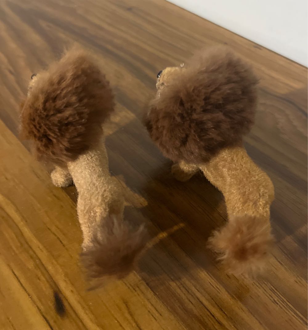 Germany Faux Lions  plush collectible - Main Image 2