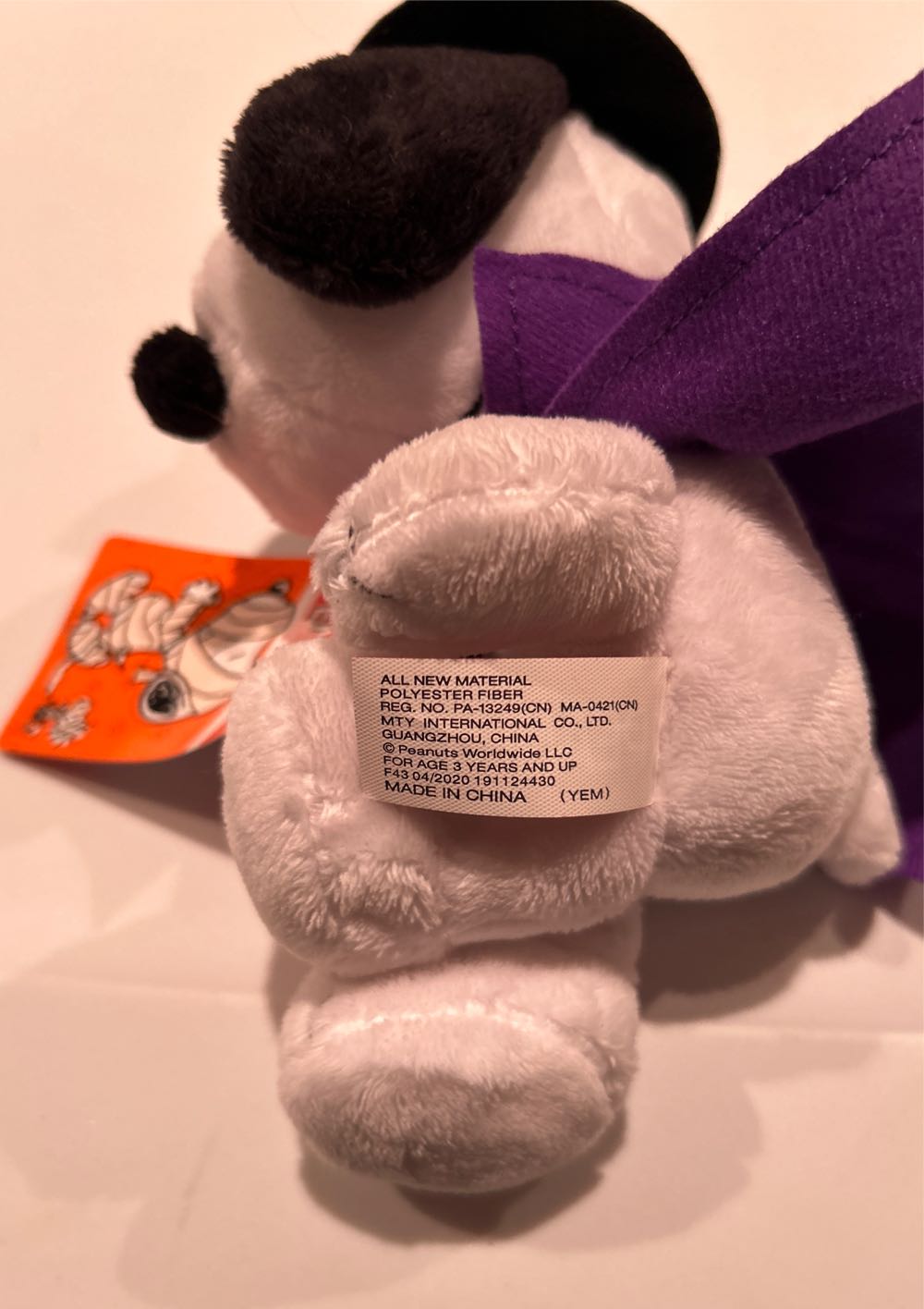 Peanuts Snoopy Halloween  (United States) plush collectible - Main Image 3