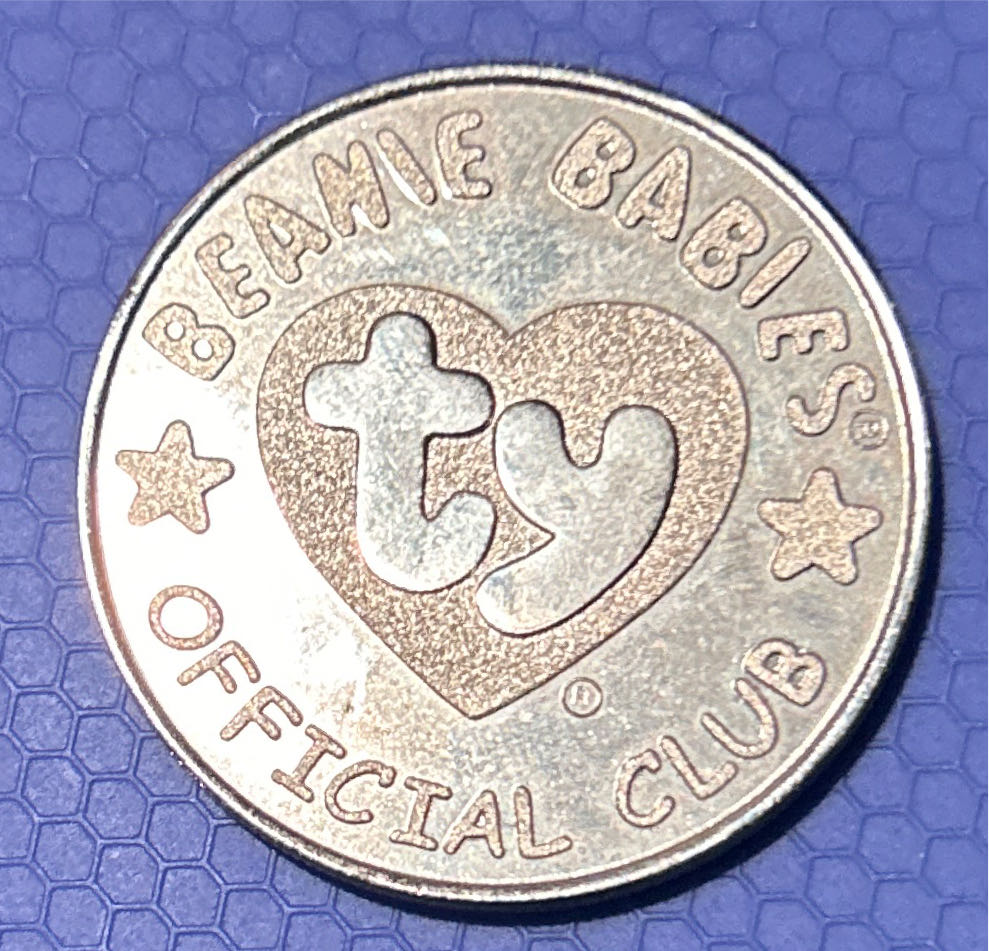 183) Donald Duck Wrapping Paper Roll From Current 15 Ft.² Brand New Never Opened Vintage