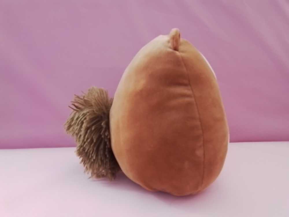 Chippy  (Canada) plush collectible - Main Image 2