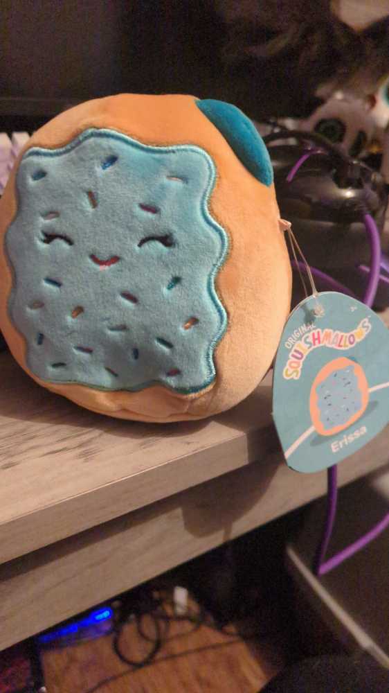 Erissa  plush collectible - Main Image 1