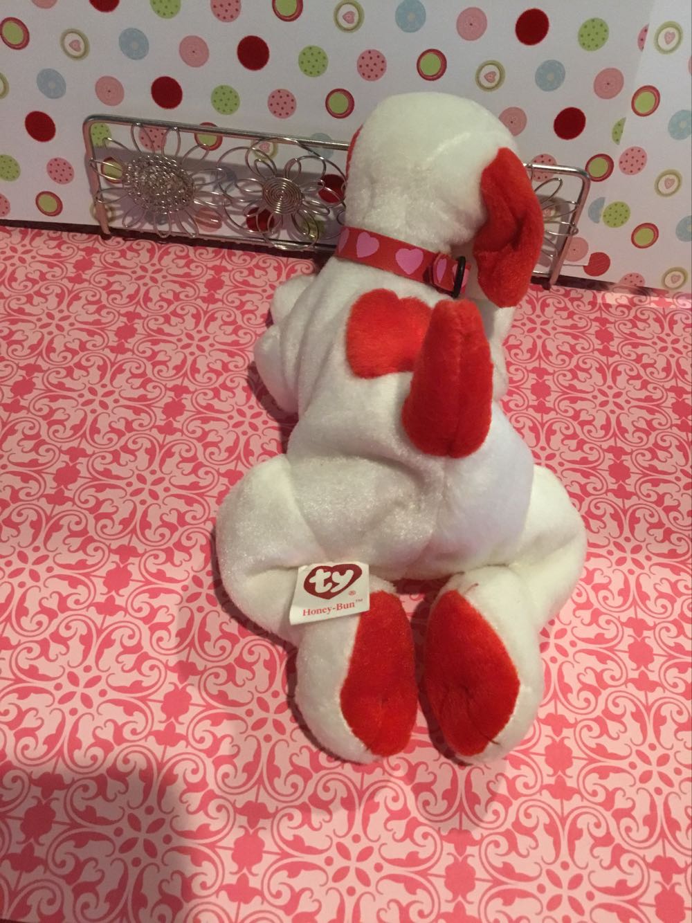 Honey Bun The Dog - Valentines  plush collectible [Barcode 008421401598] - Main Image 3