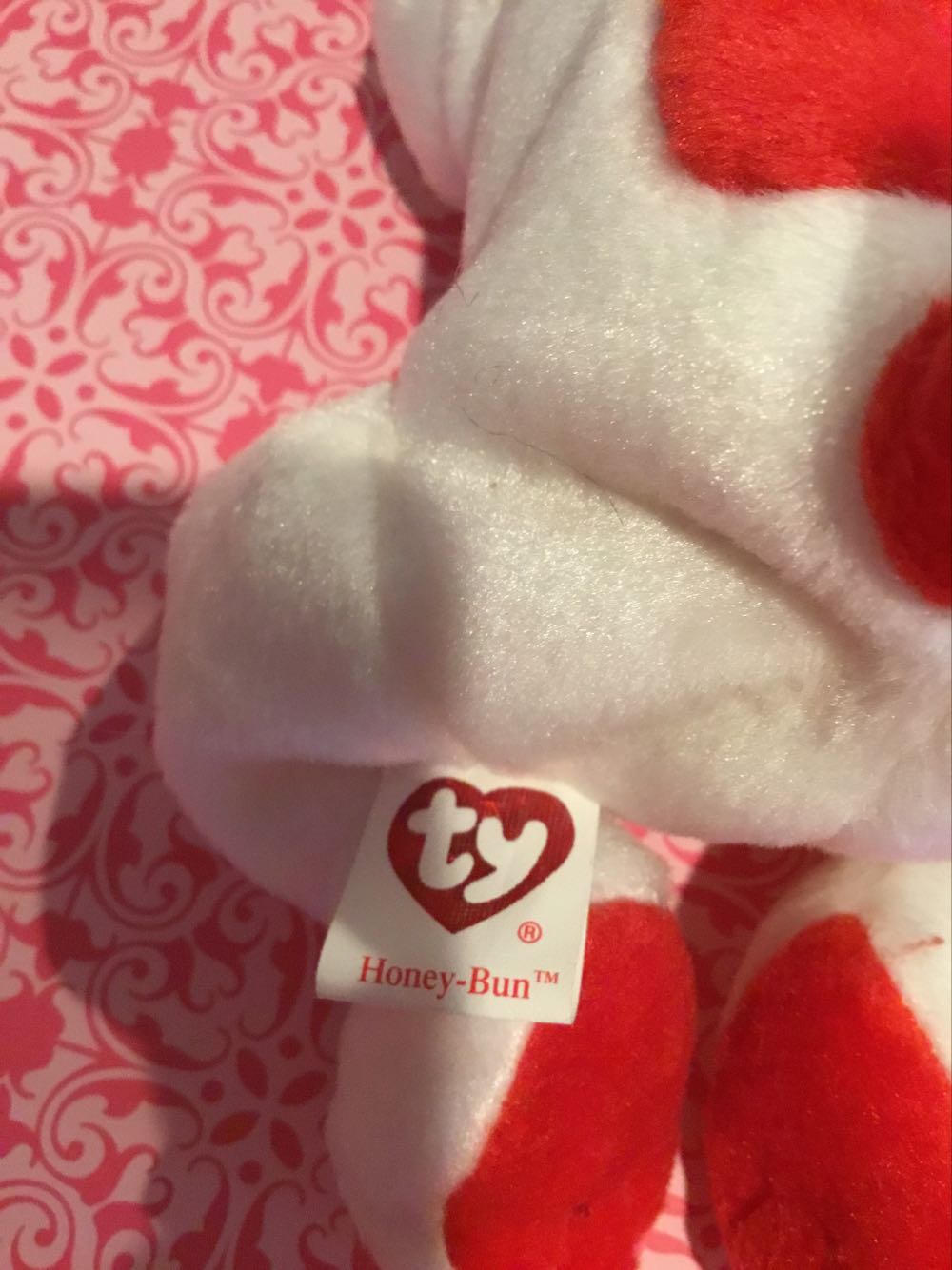 Honey Bun The Dog - Valentines  plush collectible [Barcode 008421401598] - Main Image 4