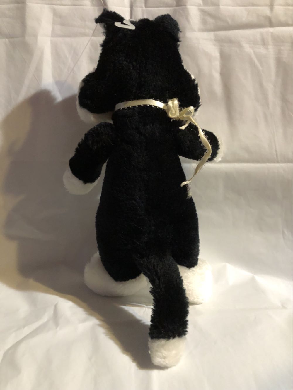 Looney Tunes Sylvester The Cat Plush  plush collectible - Main Image 2