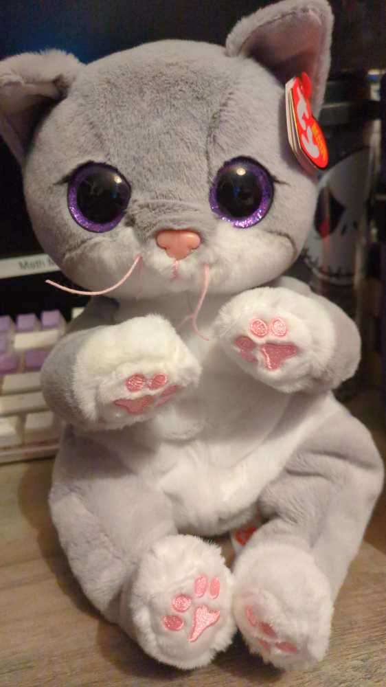 Star Wars D-o Stylized 7 Inch Plush With Enamel Pin