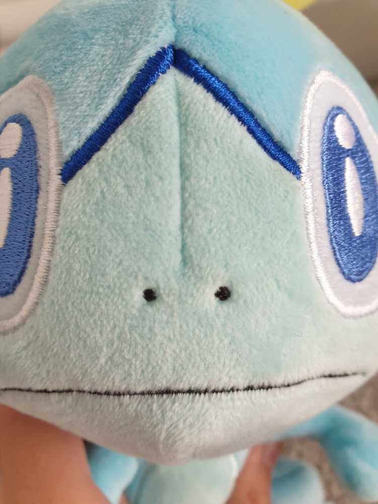 Sobble  plush collectible [Barcode 889933952170] - Main Image 2