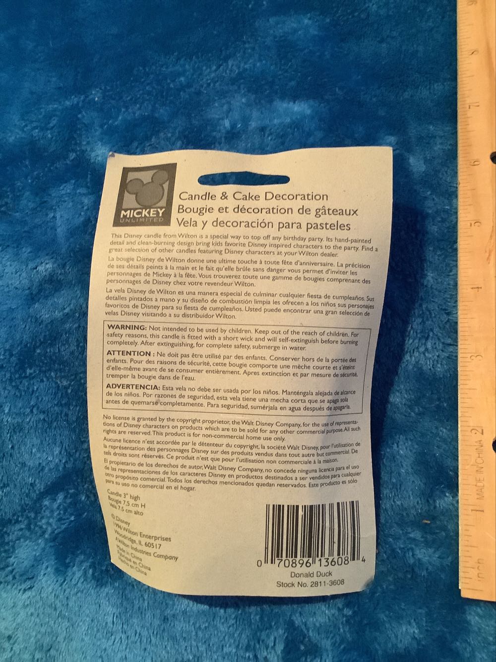 35) Wilton Donald Duck Candle Cake Unopened  plush collectible [Barcode 070896136084] - Main Image 3