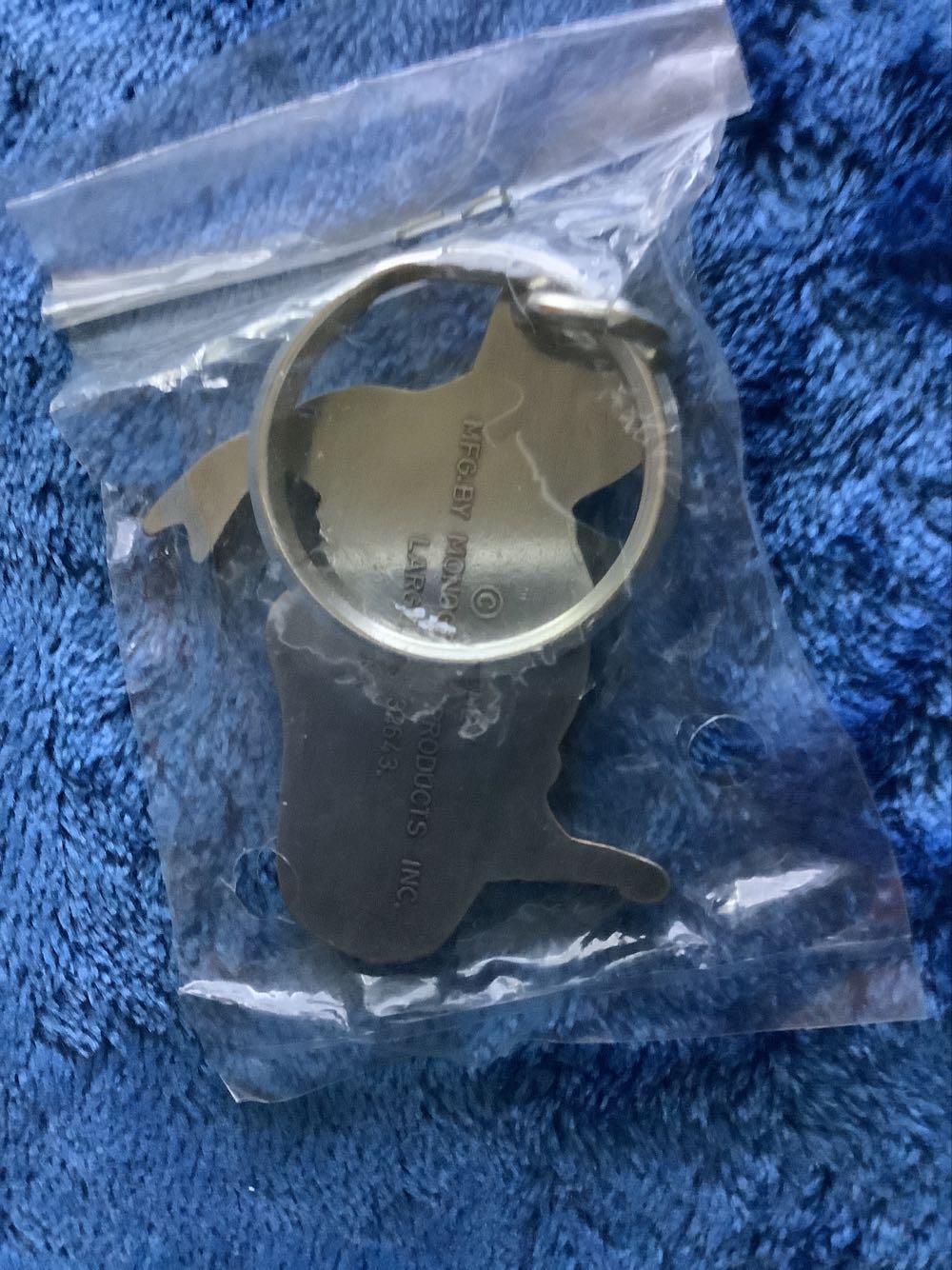 56) Pewter Donald Duck Keychain Monogram Vintage Never Opened  plush collectible - Main Image 3