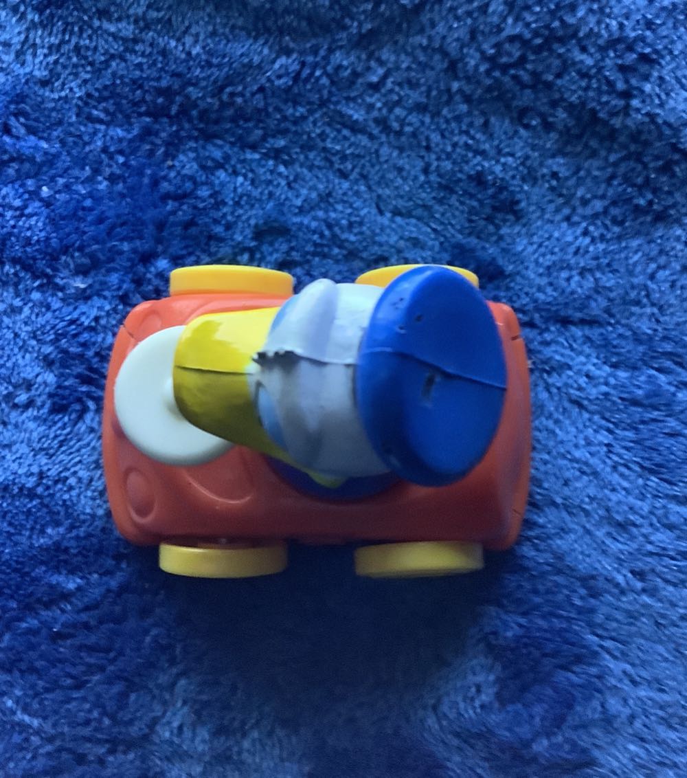 66) Vintage Disney ILLCO Little People Donald Duck In Car 1989  plush collectible - Main Image 4