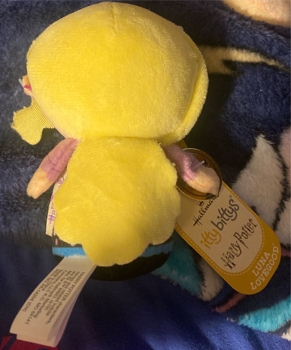Hallmark Itty Bittys Luna Lovegood Harry Potter Collection New Nwt  (United States) plush collectible [Barcode 763795488834] - Main Image 2