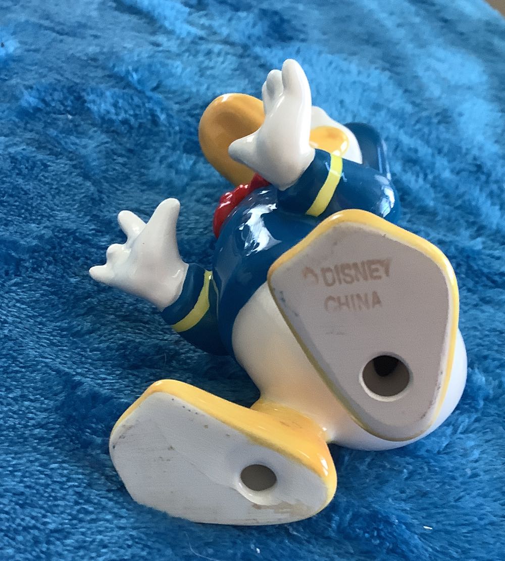 83) Vintage Disney Applause Donald Duck Jazz Hands Pvc Figure  plush collectible - Main Image 4
