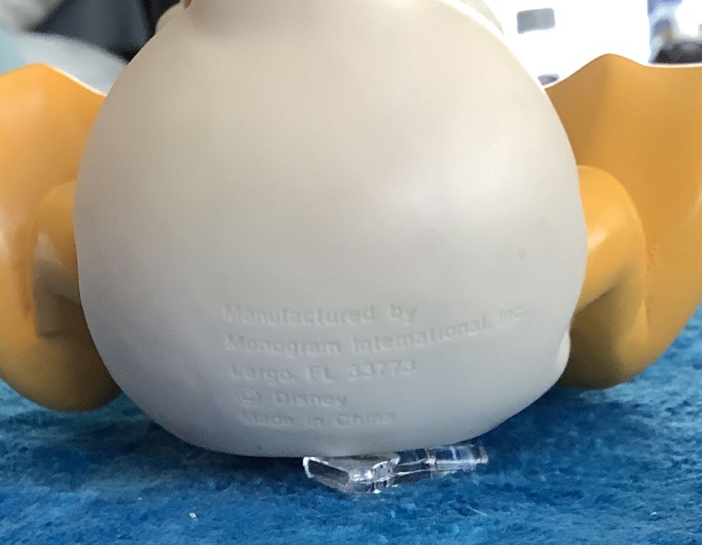 86) Donald duck plastic/rubber bank monogram international Inc. Disney  plush collectible - Main Image 4