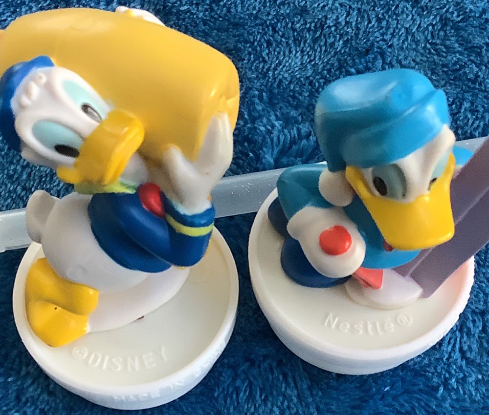 90) 2 Smarties Candy Vintage Toppers Donald Ducks  plush collectible - Main Image 3