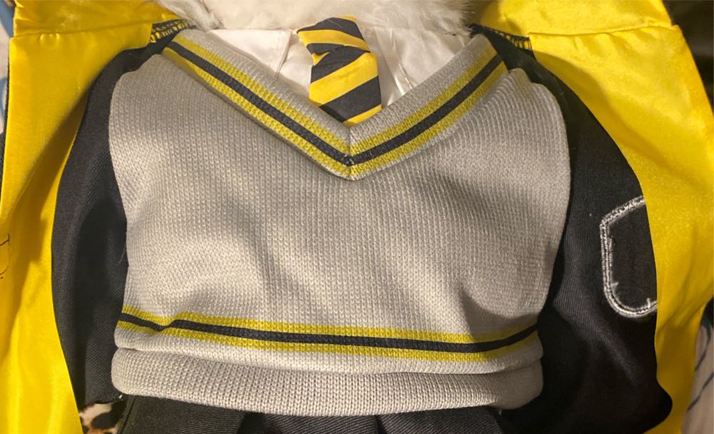 Wizarding World Harry Potter Build A Bear Hufflepuff House Robe  (United States) plush collectible - Main Image 3