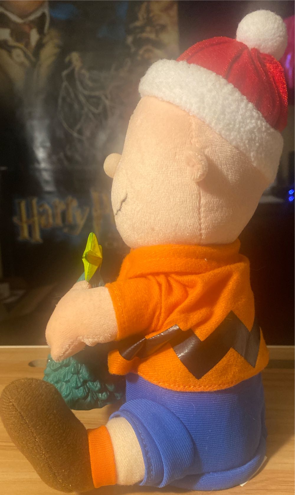 Peanuts Musical Charlie Brown With Christmas Tree  (United States) plush collectible - Main Image 3