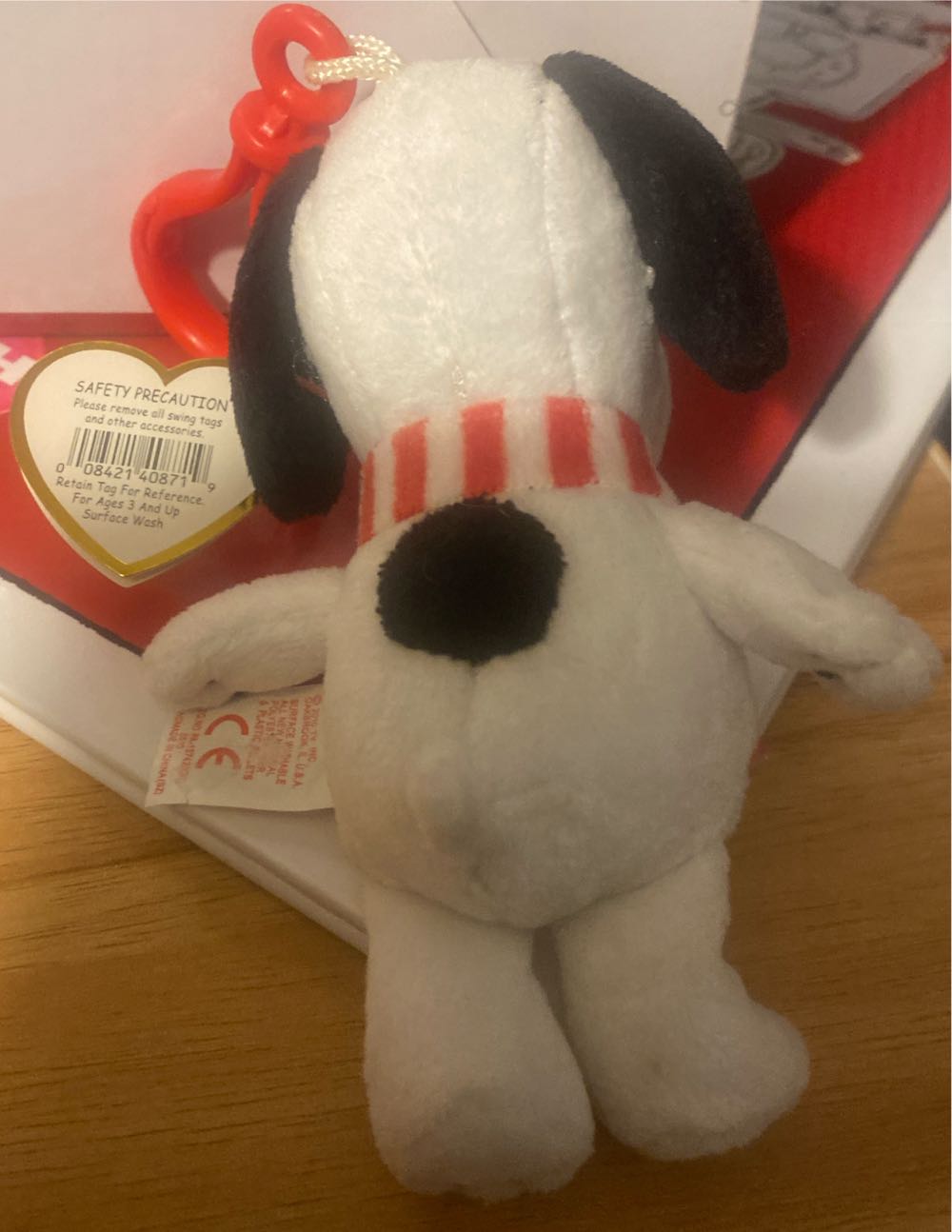 Ty Original Beanie Babies Peanuts Winter Snoopy Clip Plush  (United States) plush collectible [Barcode 008421408719] - Main Image 2