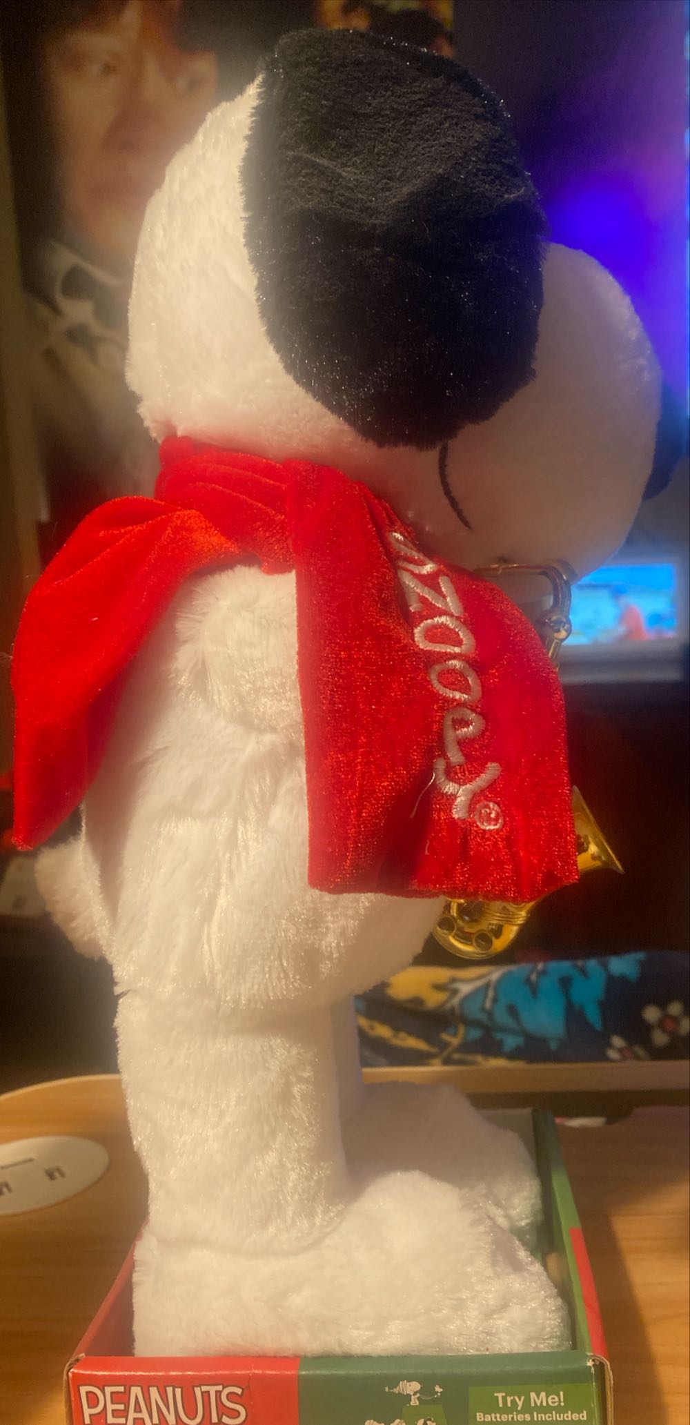 Peanuts Animated Snoopy Playing Saxophone  (United States) plush collectible - Main Image 2