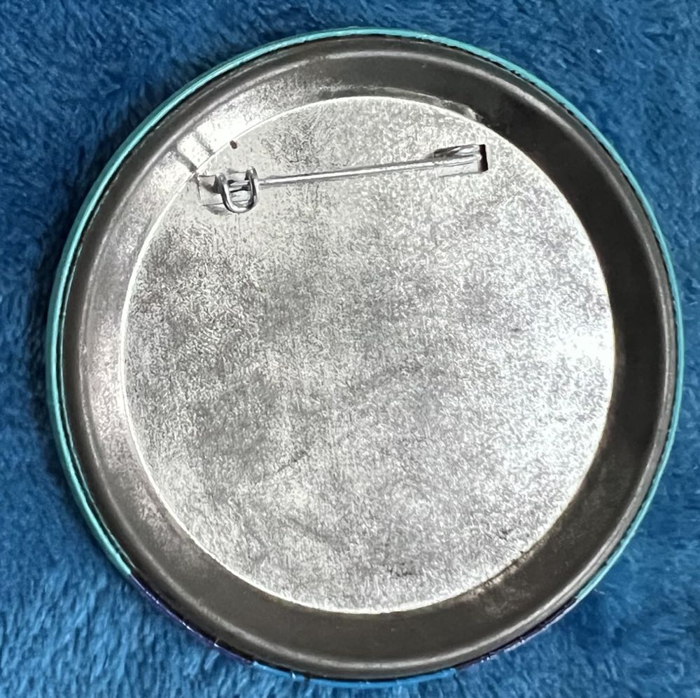 125) Vintage 1980s Donald Duck 3” Pinback Button Walt Disney World Disney Productions  plush collectible - Main Image 3